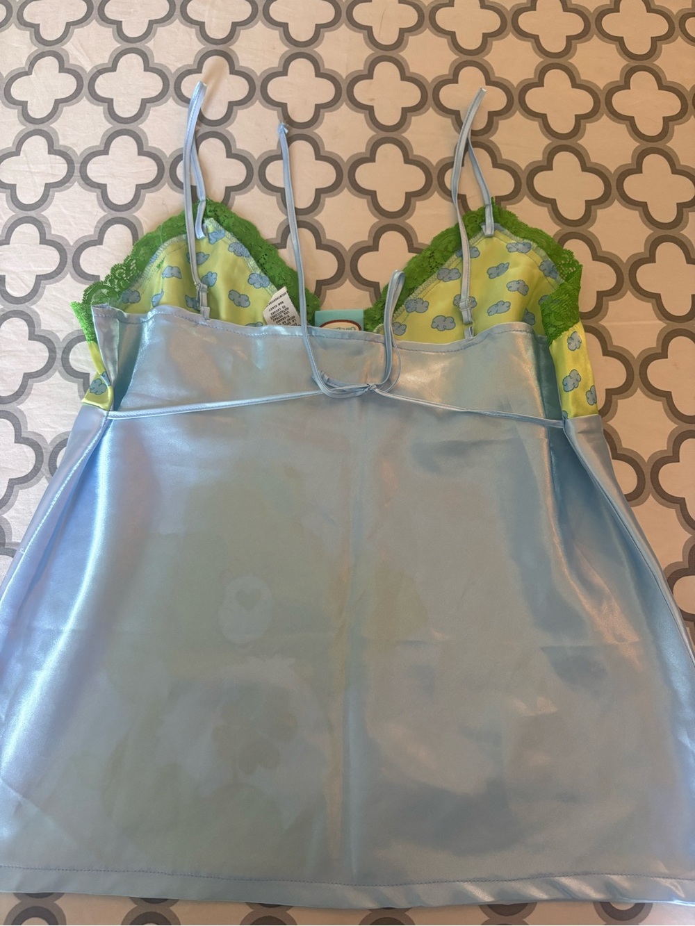 Vintage Y2K Care Bears Good Luck Bear cami top XL - Picture 3 of 6